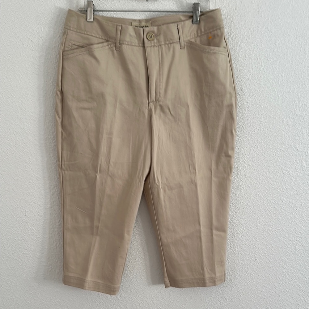 Stylish Tan Cropped Pants